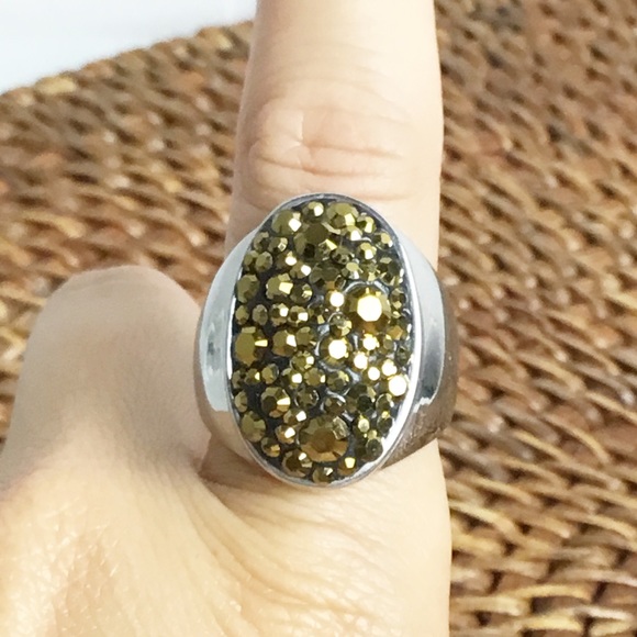 Stainless Steel Silver Rhinestone Ring Sparkly Size 8 - Picture 6 of 6